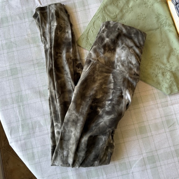 Lululemon Align High-Rise Pant with Pockets 25" - Picture 2 of 5